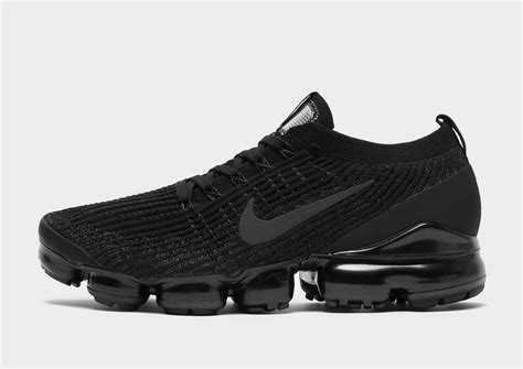 nike air vapormax running shoes.